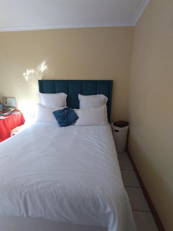 2 Bedroom Property for Sale in Brackenfell Western Cape